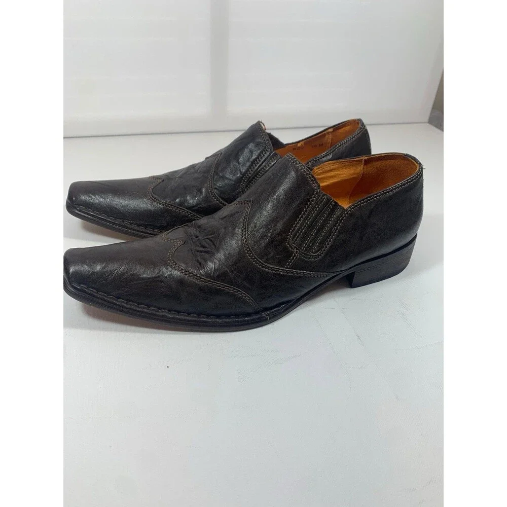 GUESS by Marciano ROY Men 10 M Brown Leather Slip On Loafers Dress Shoes Romania